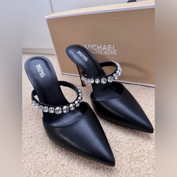 NWT‼️Michael Kors Jesse Mule Black with Rhinestones Strap Size 9M - Picture 10 of 15
